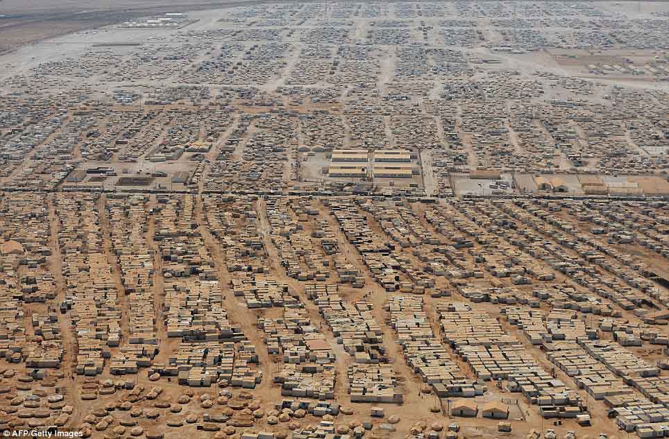 Aerial footage of Zaatari refugee camp