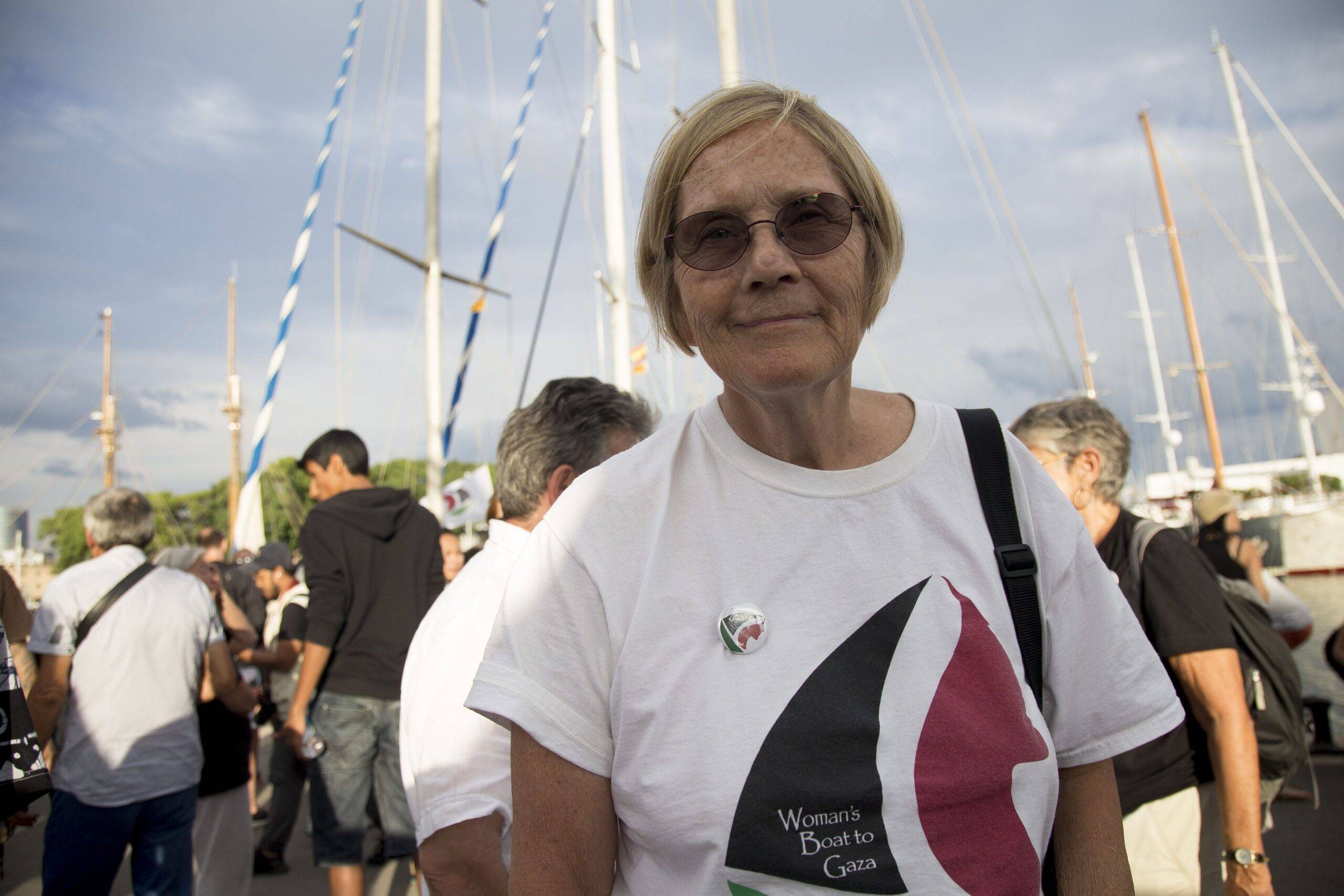 Ann Wright, member of the crew of Amal-Hope and Zaytouna-Oliva, with only female activists on board, poses before set off for the Gaza Strip from the port of Barcelona under the banner "The Women's Boat to Gaza" to break the Israeli blockade on Gaza on September 14, 2016 in Barcelona, Spain. ( Albert Llop - Anadolu Agency )