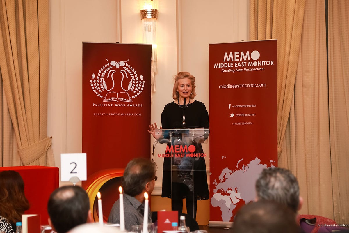 Victoria Brittain at the Palestine Book Awards 2016 [Middle East Monitor]