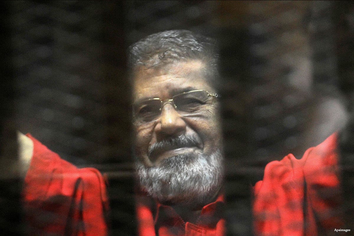 Egypt's ousted Islamist president Mohamed Morsi, wearing an orange uniform while in prison on 7th May 2016 [Apaimages]