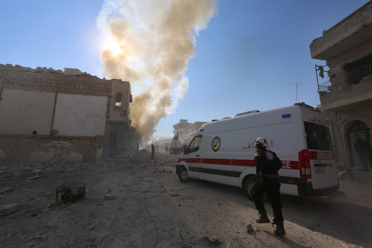 Smoke rises after a warcraft belonging to either the Assad Regime or the Russian airforce carried out an airstrike over residential areas of Maarrat al-Nu'man district of Idlib, Syria on December 11, 2016 [Mouhamed karkas / Anadolu Agency]