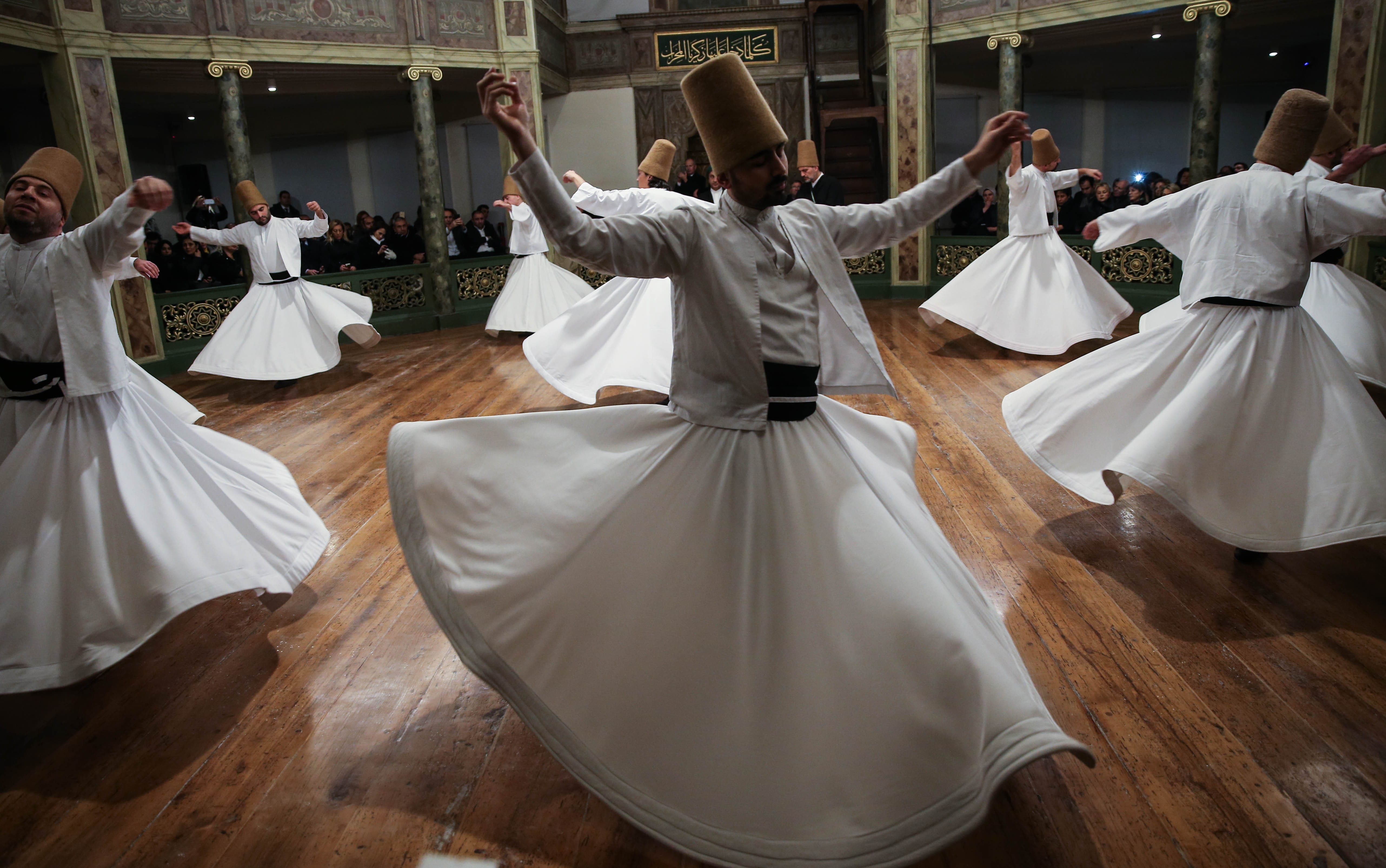 Magnificent images of Whirling dervishes celebrating the life and death ...