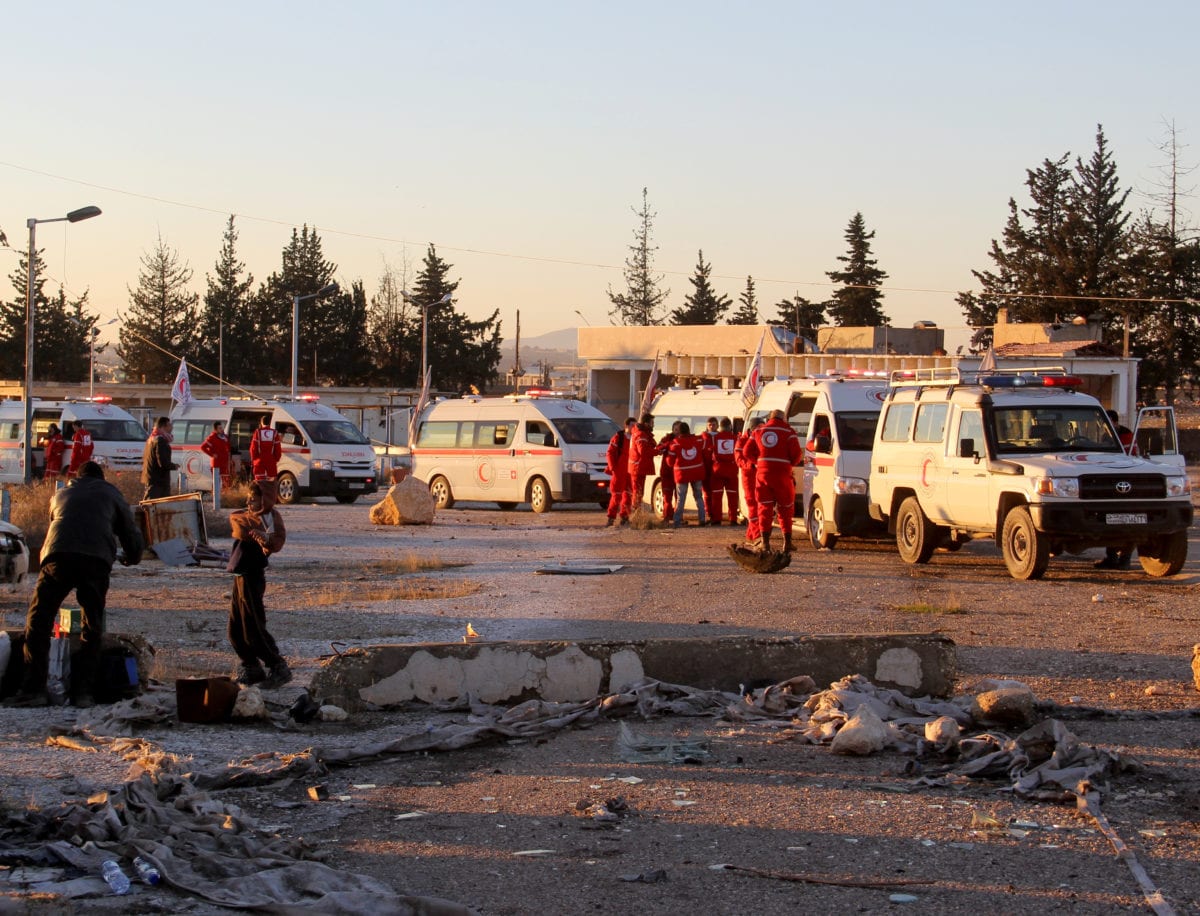 Evacuated civilians who fled from East Aleppo, which had been under siege by Assad regime forces, arrive at Sarmada town of Idlib, Syria on 15 December 2016 [Bilal Baioush/Anadolu Agency]