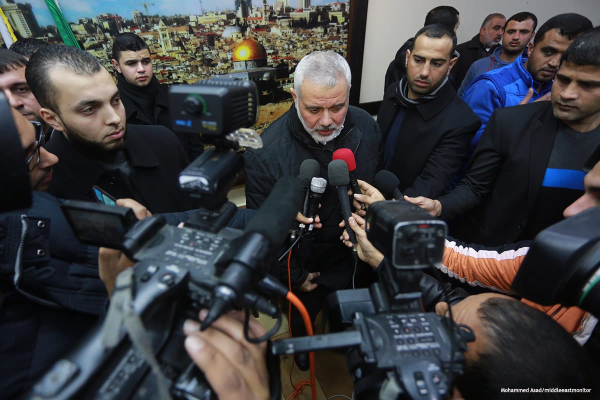 The deputy head of Hamas’ political bureau, Ismail Haniyeh returns to Gaza after five months in Egypt [Mohammed Asad/middleeastmonitor]