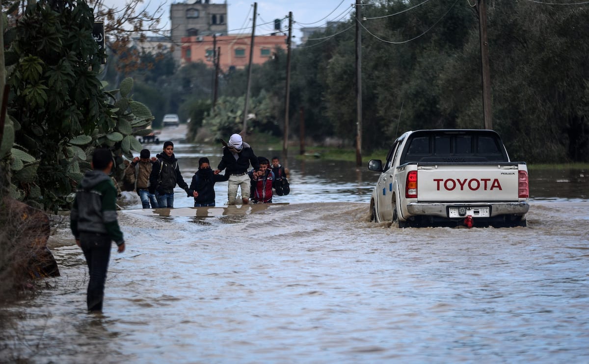 Heavy rain then a rainbow, in Gaza – Middle East Monitor