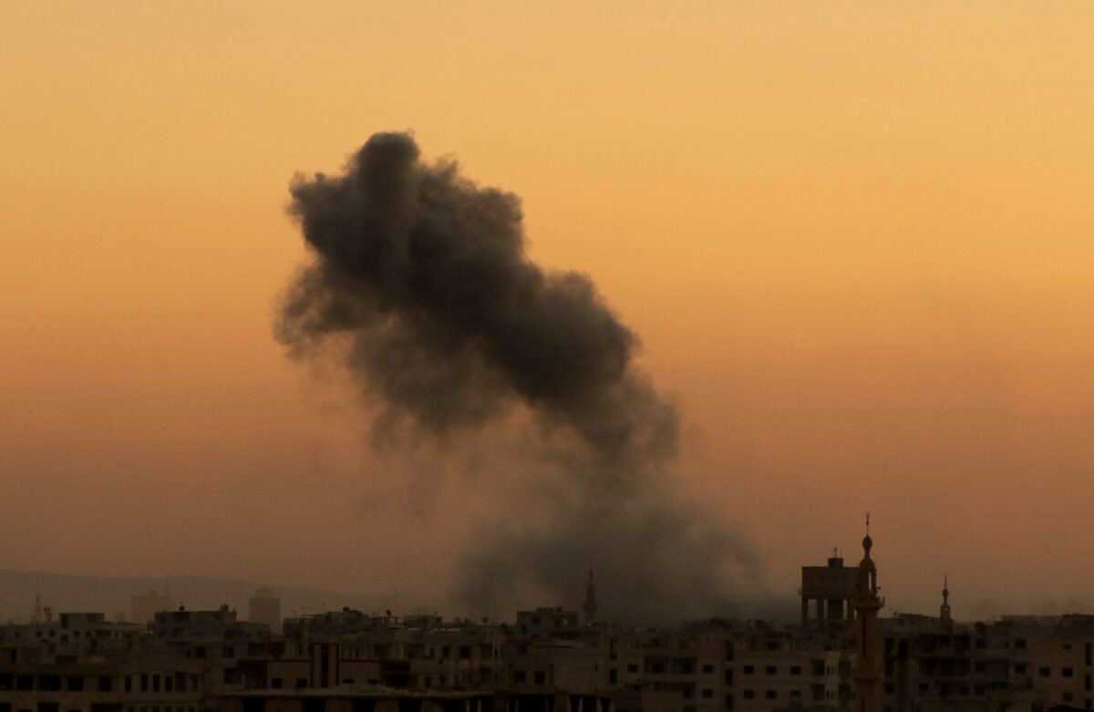 Smoke rises after the  Assad Regime forces carried out airstrikes in Damascus, Syria on April 3, 2017. ( Diaa Al-Din - Anadolu Agency )