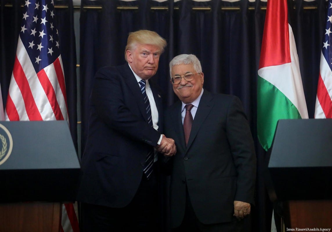 Palestinian president Mahmoud Abbas (R) and US President Donald Trump (L) hold a joint press conference following their meeting on 23 May, 2017 in Bethlehem, West Bank [Issam Rimawi/Anadolu Agency]