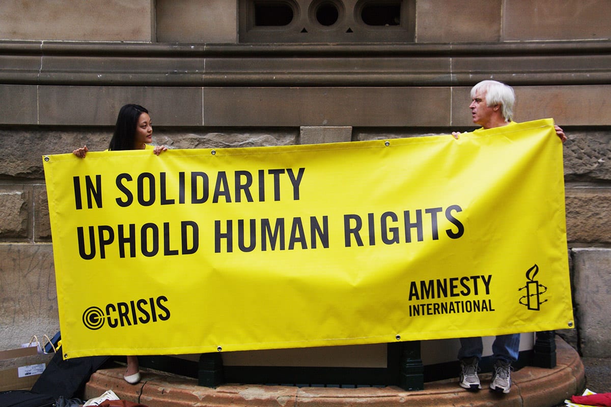Image of an Amnesty International rally [Richard Potts/Flickr]