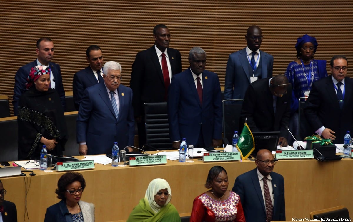 Palestinian President Mahmoud Abbas (L-2) and Chairperson of the African Union Commission Moussa Faki (C) attend the 29th African Union Summit in Addis Ababa, Ethiopia on 3 July, 2017 [Minasse Wondimu Hailu/Anadolu Agency]