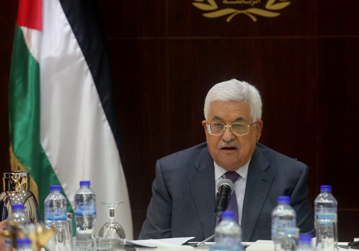 Palestinian President Mahmoud Abbas attends a central committee meeting of Fatah Movement in Ramallah, West Bank on 13 September 2017 [Issam Rimawi/Anadolu Agency]