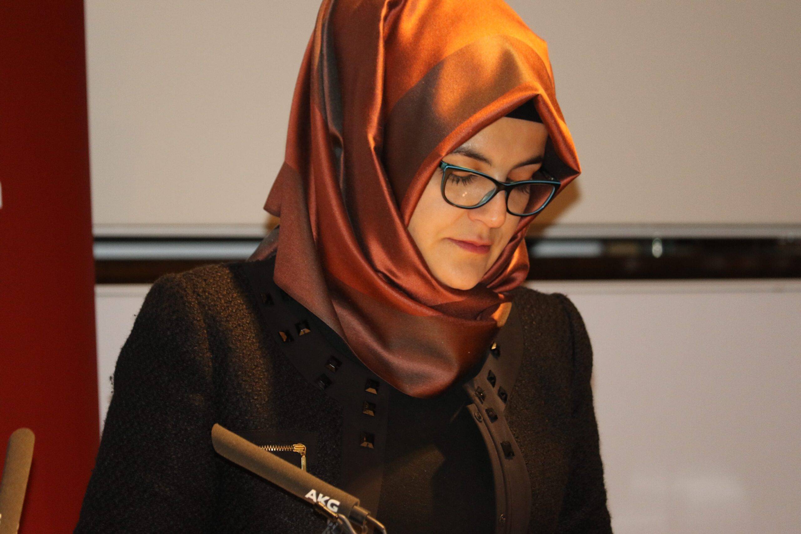 Jamal Khashoggi's fiancee Hatice Cengiz in London on 29 October 2018 [Jehan Alfarra/Middle East Monitor]