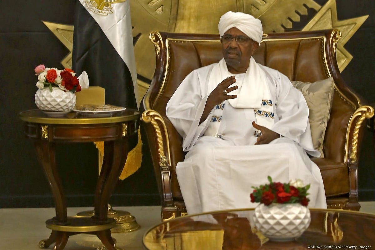 Sudanese President Omar Al-Bashir meets in Khartoum on 28 February 2019 [ASHRAF SHAZLY/AFP/Getty Images]