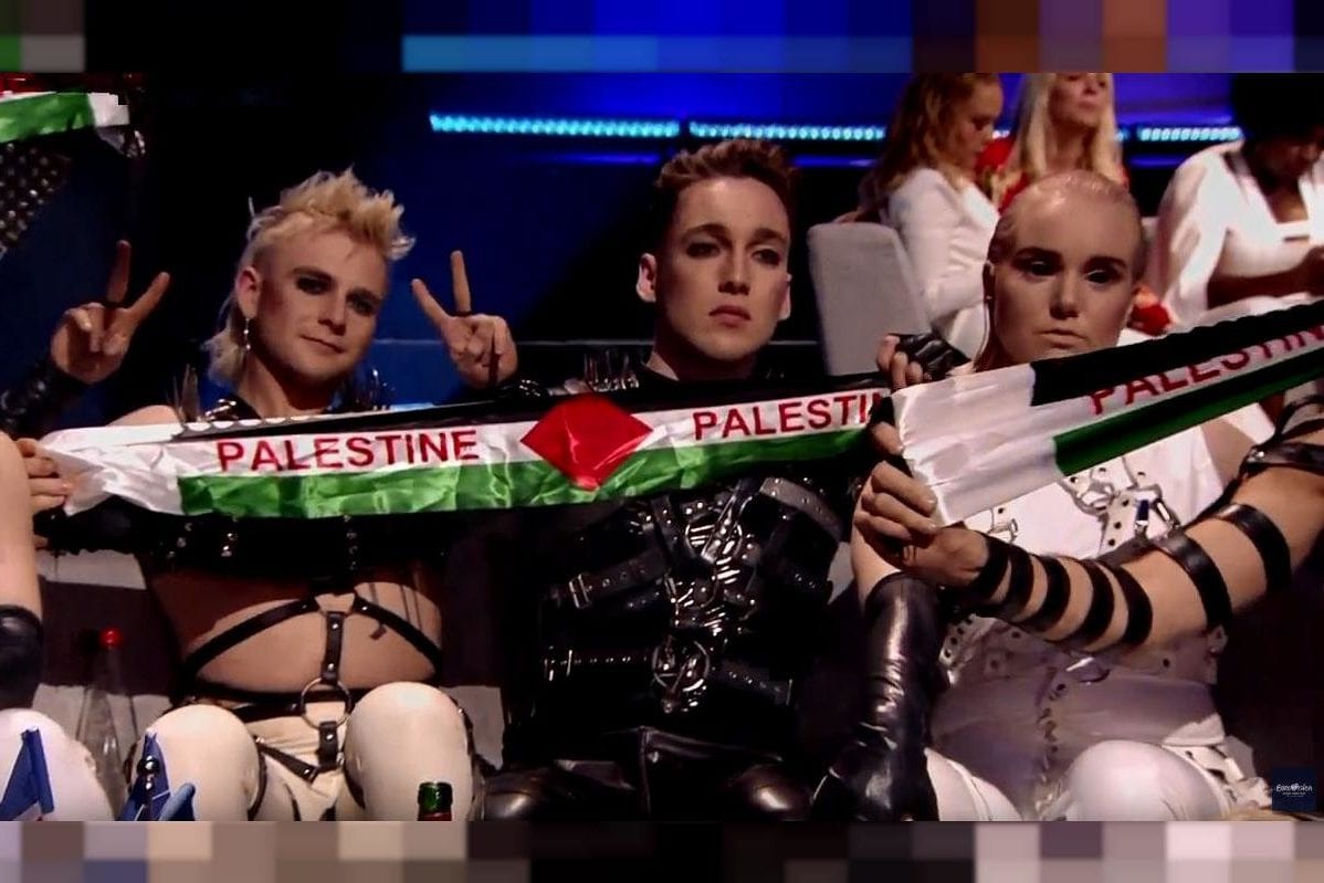 Icelandic band Hatari holds up a Palestinian flag sign at Euorvision 2019 in Tel Aviv, during the announcing of results, on May 18, 2019 [twitter]