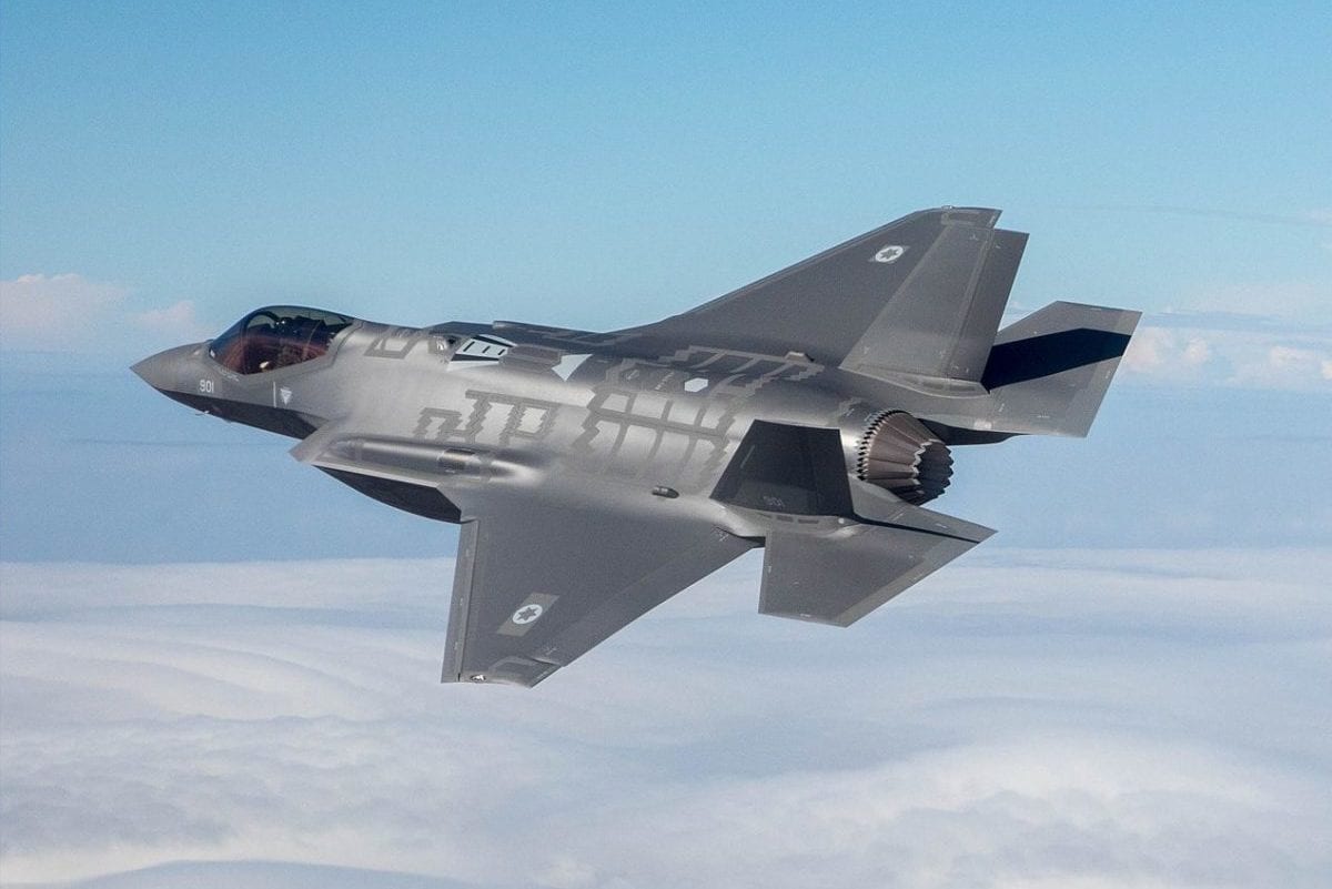 The Israeli Air Force's latest fighter jet, the F-35l seen in flight on December 13, 2016 [Israeli Air Force / WikiMedia]