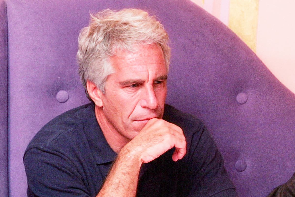 Jeffrey Epstein, US billionaire who was arrested for sex trafficking underage girls [Twitter]