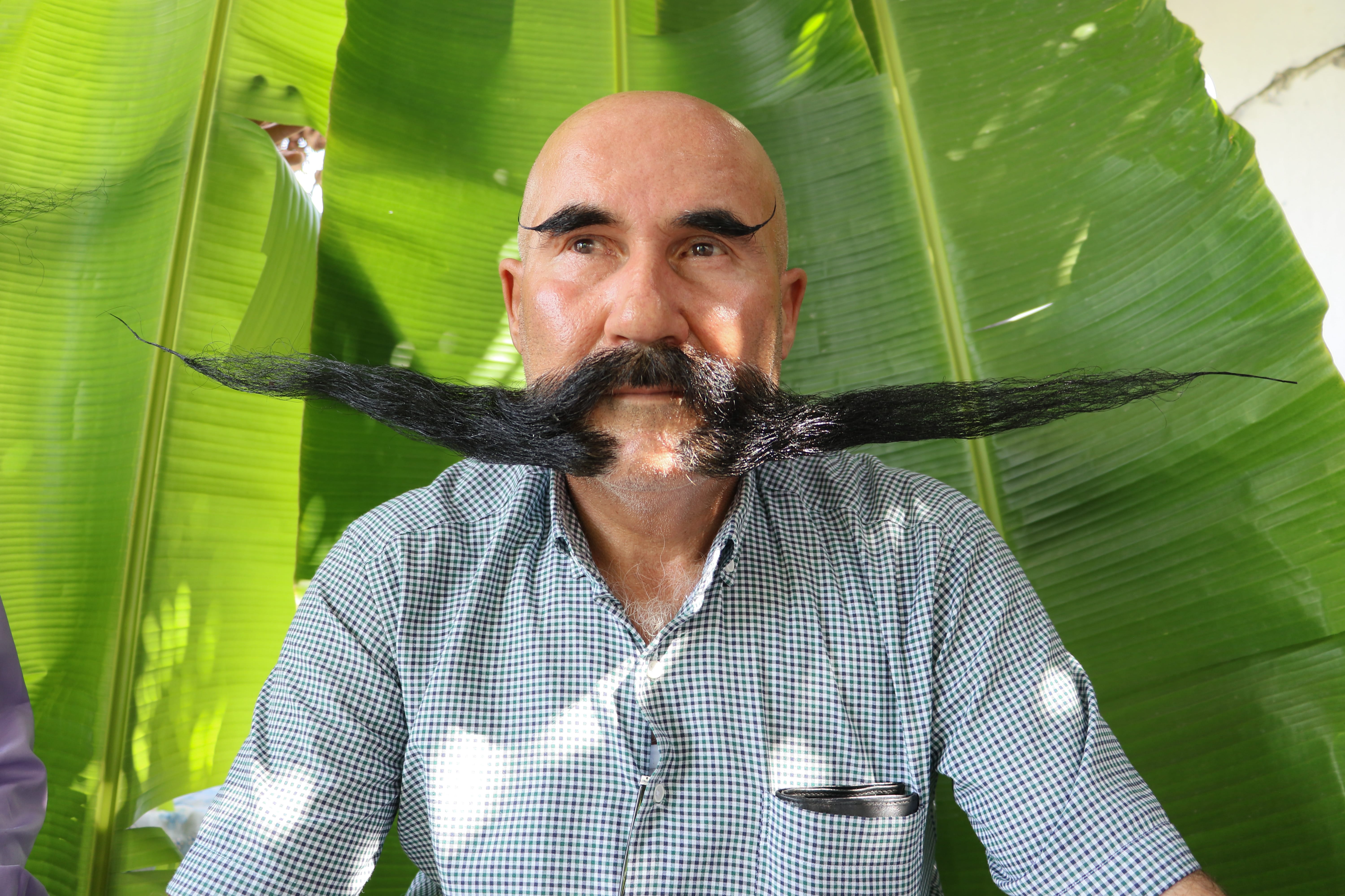 Are these the world’s longest mustaches? Middle East Monitor
