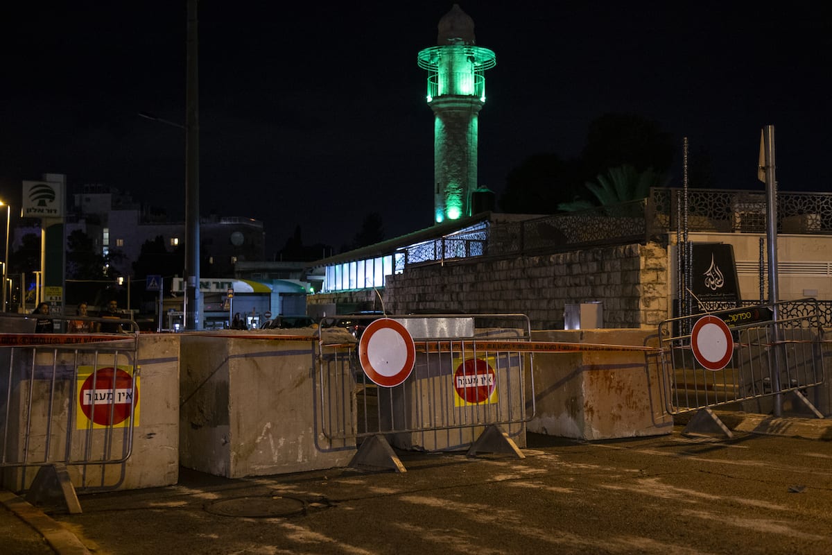 Barriers are seen after Israeli police officers closed the main roads to mark the Jewish Yom Kippur, the Day of Atonement and the holiest of Jewish holidays, in Jerusalem on 8 October 2019. [Faiz Abu Rmeleh - Anadolu Agency]