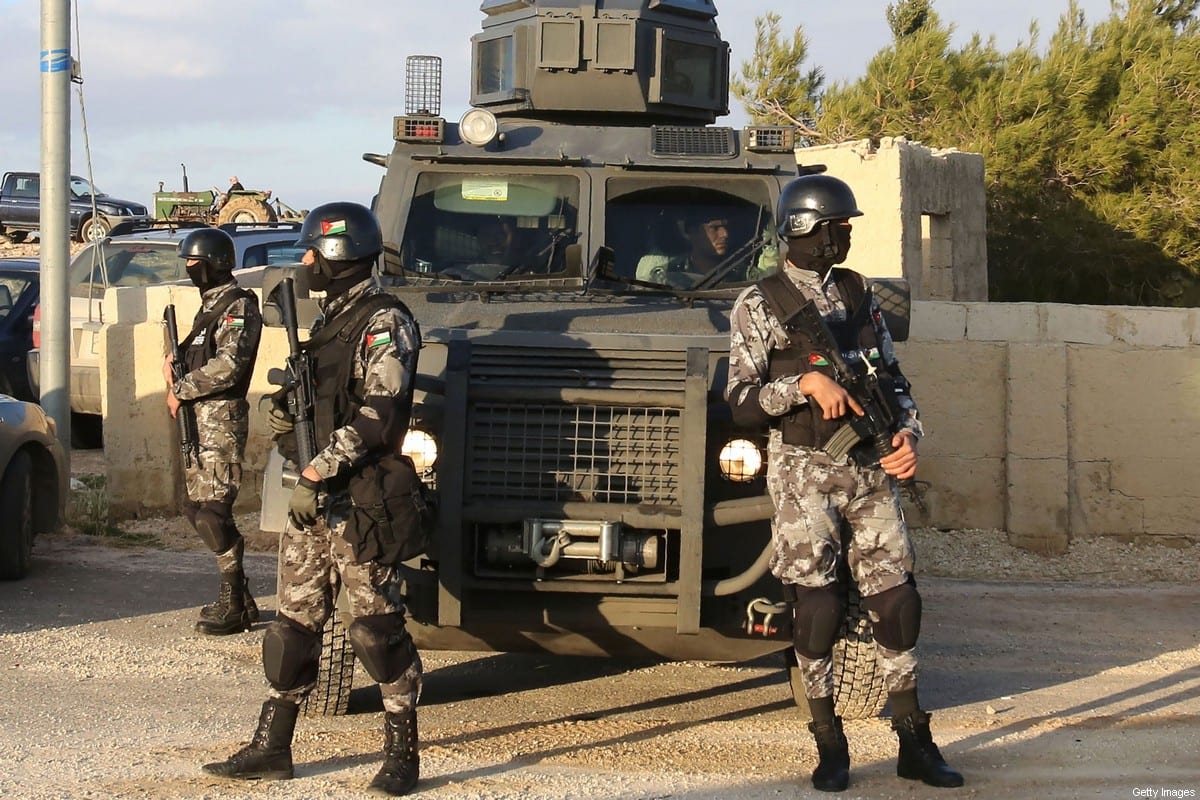 Jordanian security forces, 19 November 2016 [KHALIL MAZRAAWI/AFP/Getty Images]