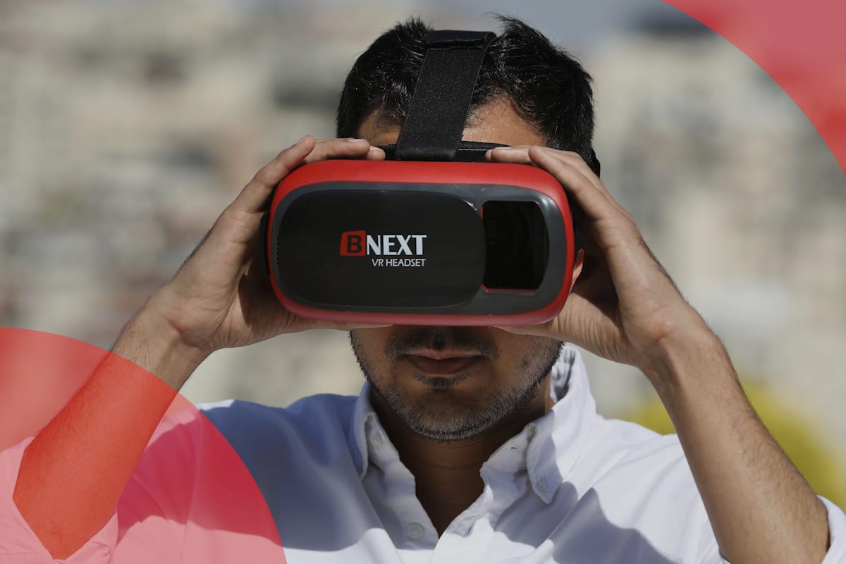 Thumbnail - An app powered by virtual reality circumvents travel restrictions in Palestine