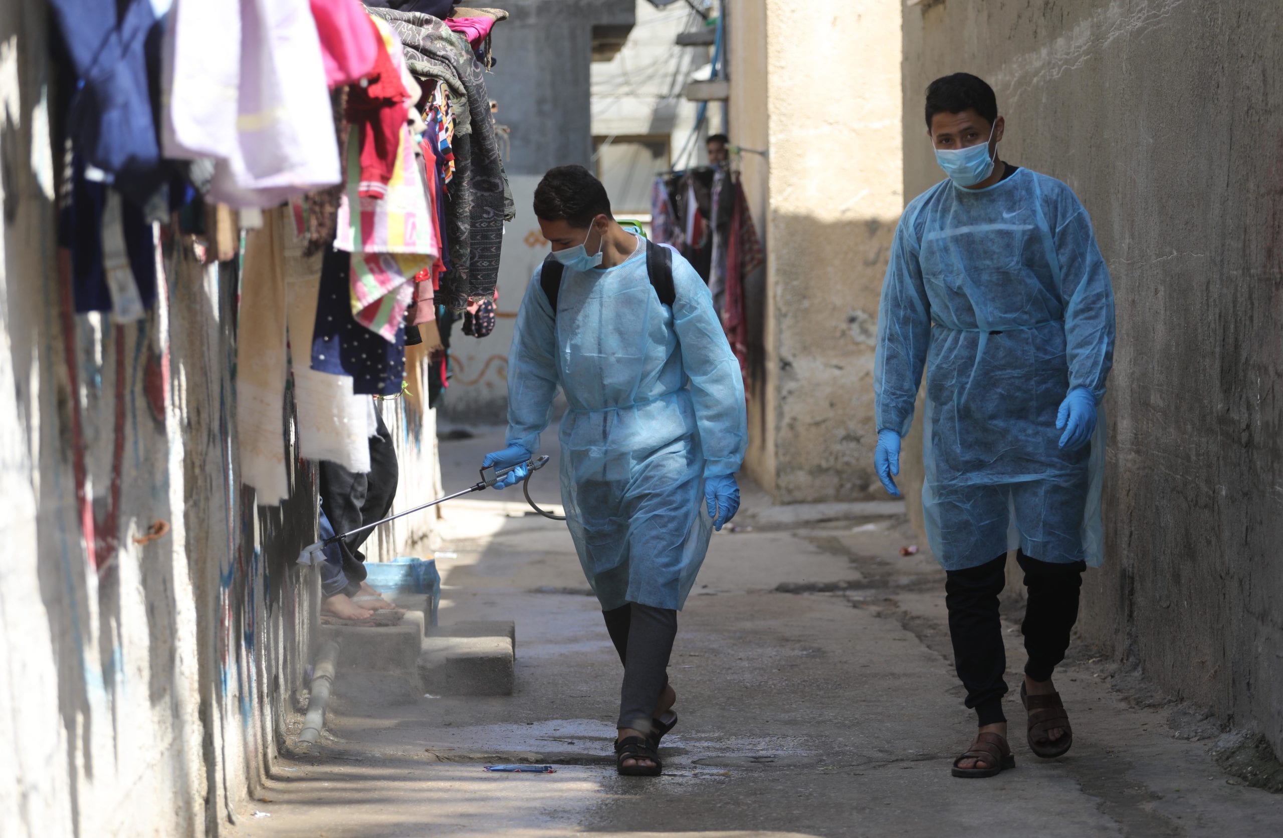 Voluntary campaign to disinfect houses in refugee camps in the Gaza Strip to as a precautionary step against the coronavirus o 16 March 2020 in Gaza
