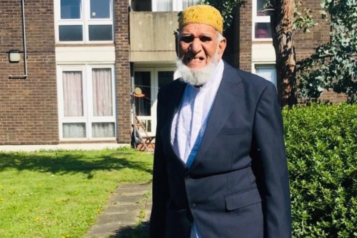 100-year-old Dabir Choudhury walks 100 laps to raise money to help refugees this Ramadan, 1 May 2020