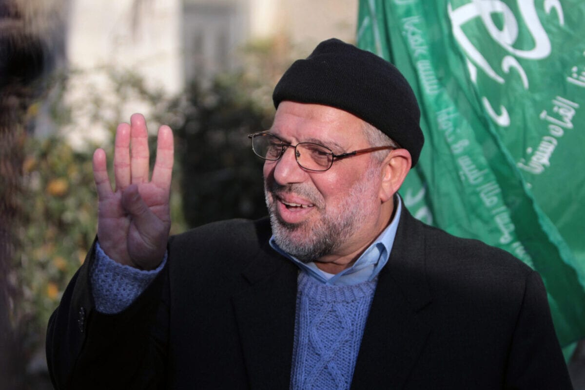 Sheikh Hassan Yousef seen following his release from Israel's Ofer prison, near the West Bank city of Ramallah on January 19, 2014 after spending 28 months in prison [ABBAS MOMANI/AFP via Getty Images]