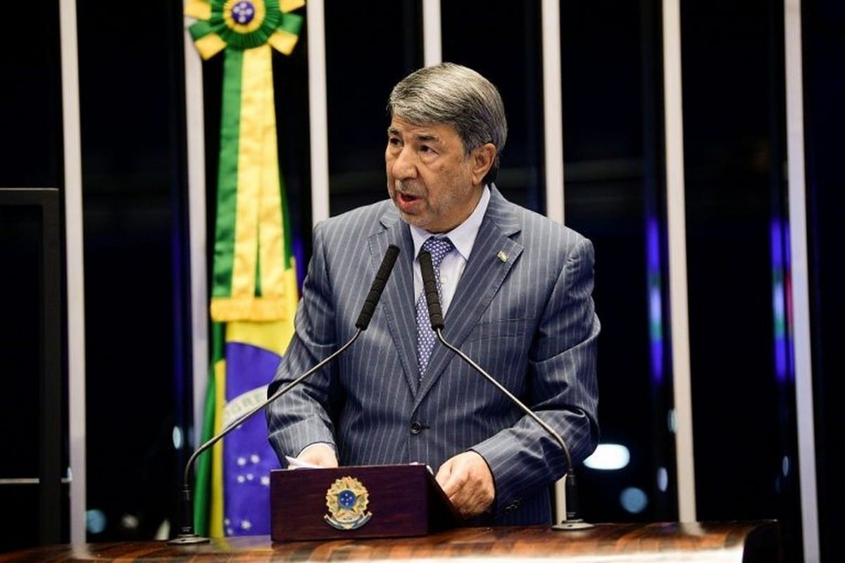 The Palestinian Ambassador to Brazil Ibrahim Alzeben, speaks during a 40 years celebration of diplomatic relations between Brazil and Palestine in the Brazilian Senate, September 2019 [Pedro França/Senate Agency]