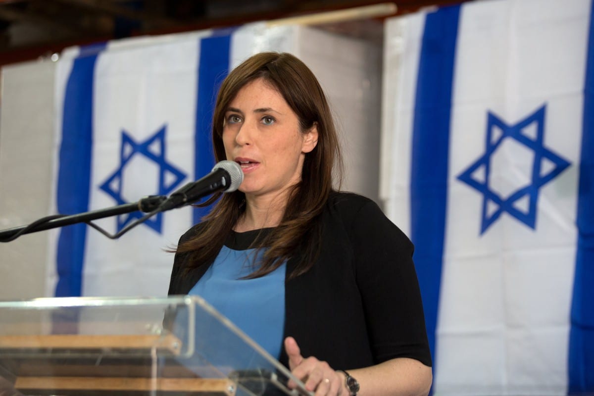 Israeli Ambassador to the UK Tzipi Hotovely in the West Bank on 3 November 2015 [MENAHEM KAHANA/AFP/Getty Images]