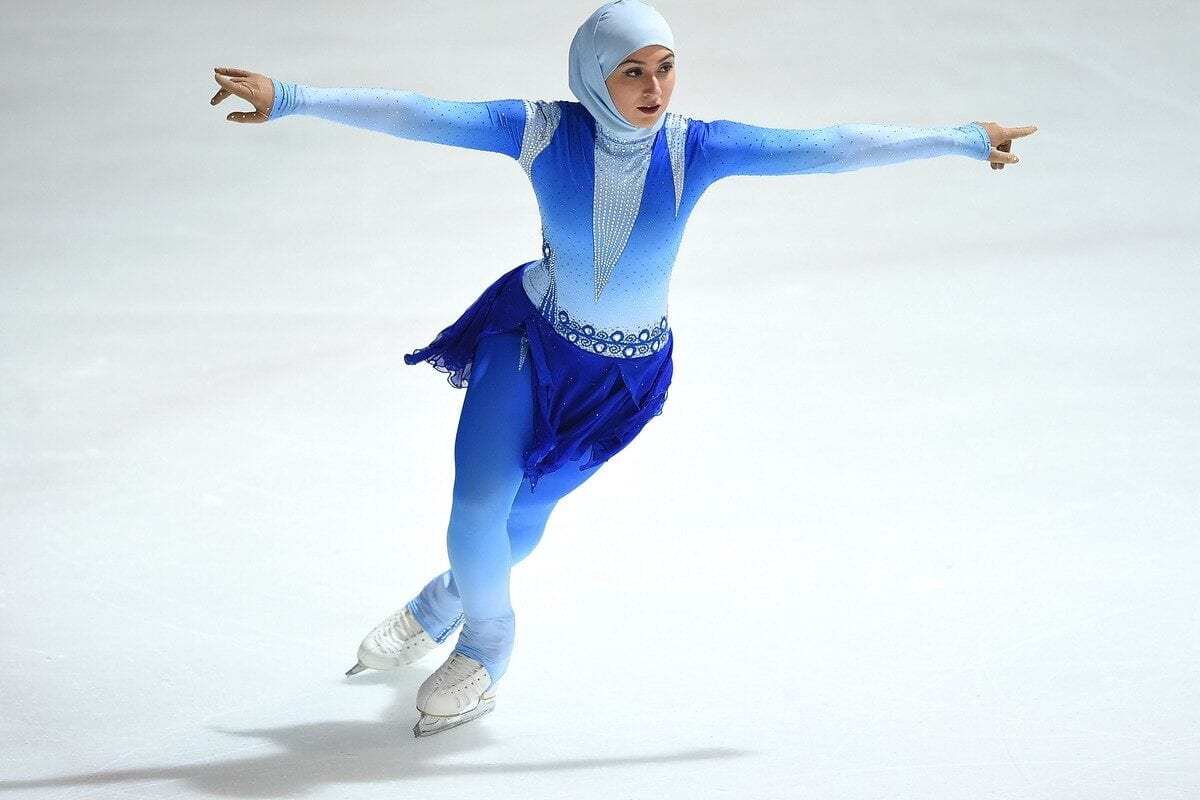 World's first hijabi skater: 'I want to show the world that our women are powerful' - Vimarsana News