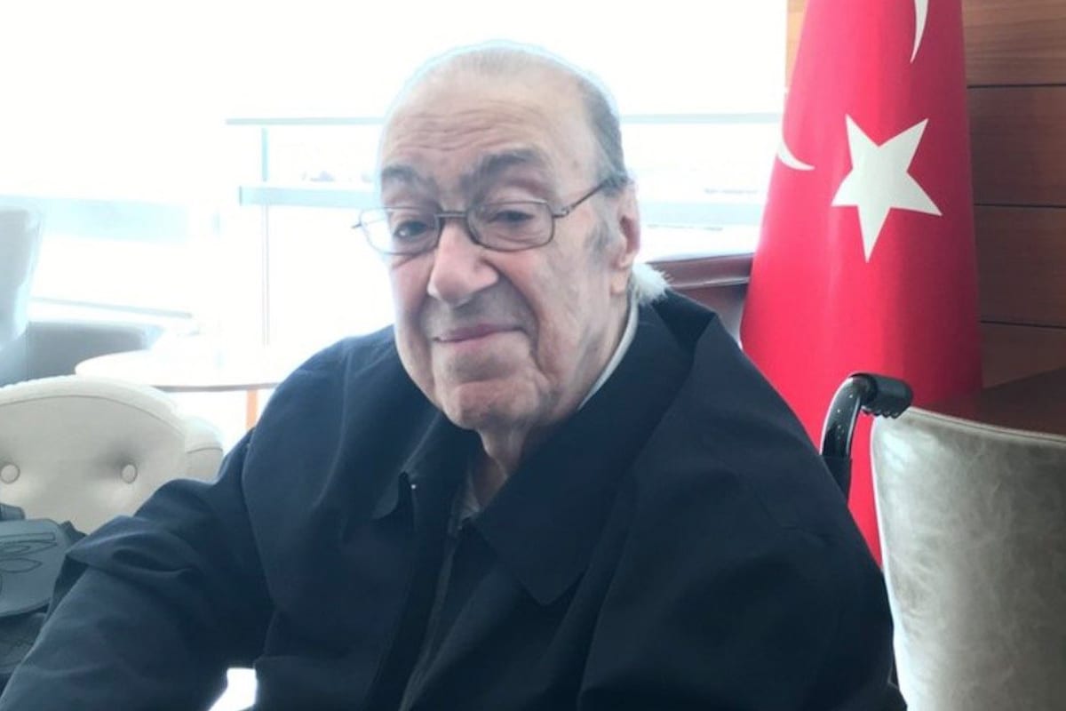 Thumbnail - Last heir to the Ottoman throne dies in Syria age 90