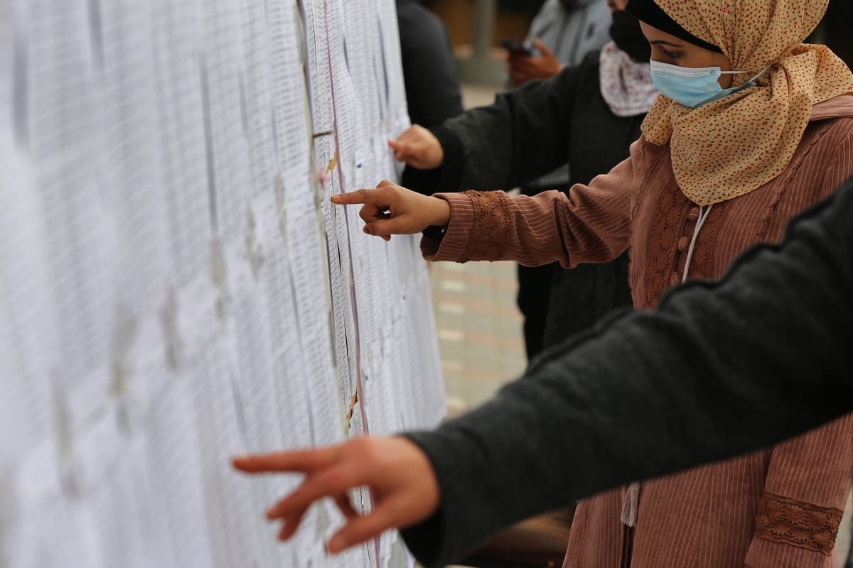 Preparations are being made at a school for the general elections in Gaza on 1 March 2021 [Ashraf Amra/Anadolu Agency]