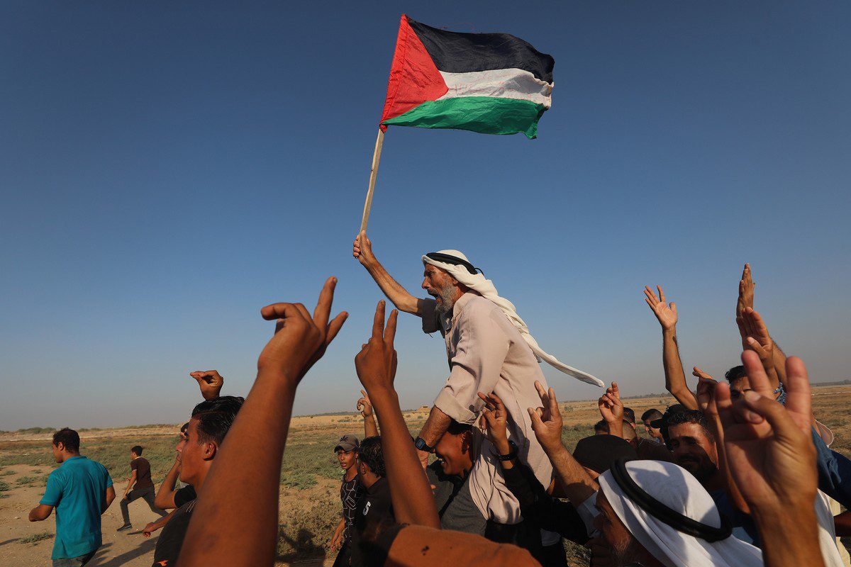 Palestinians stage a protest against the Israel's blockade in Khan Yunis, Gaza on 25 August 2021 [Mustafa Hassona/Anadolu Agency]