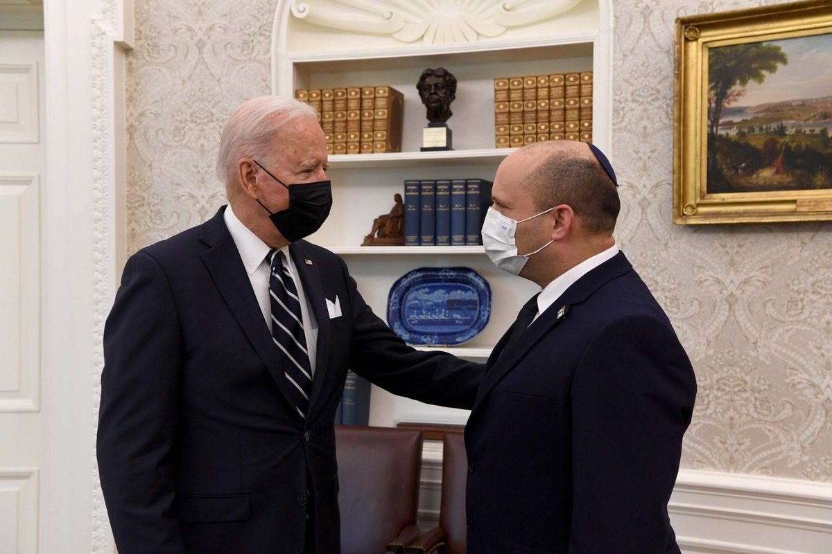 WASHINGTON, USA - AUGUST 27: (----EDITORIAL USE ONLY – MANDATORY CREDIT - "GPO / HANDOUT" - NO MARKETING NO ADVERTISING CAMPAIGNS - DISTRIBUTED AS A SERVICE TO CLIENTS----) Prime Minister of Israel Naftali Bennett (R) meets U.S. President Joe Biden (L) at the White House on August 27, 2021 in Washington, DC, United States. ( GPO - Anadolu Agency )