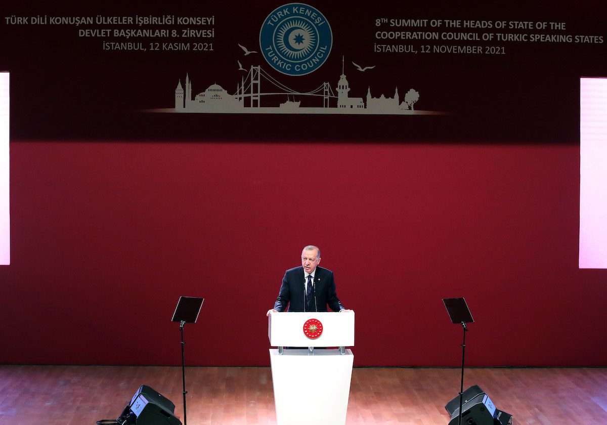 Turkish President Recep Tayyip Erdogan makes a speech during the press conference of 8th summit of the Turkic Council in Istanbul, Turkey on 12 November 2021. [Murat Kula - Anadolu Agency]