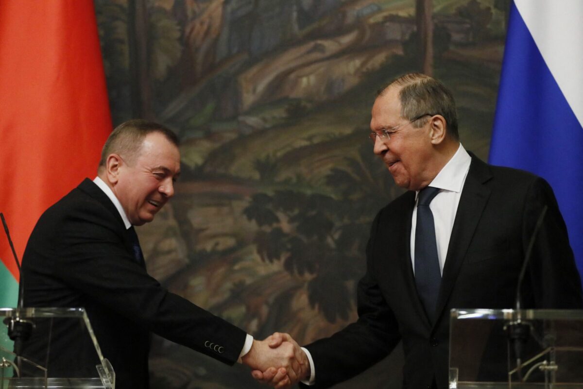 Russian Foreign Minister Sergei Lavrov (R) and his Belarus' counterpart Vladimir Makei hold a joint press conference following the talks in Moscow on November 10, 2021 [YURI KOCHETKOV/POOL/AFP via Getty Images]