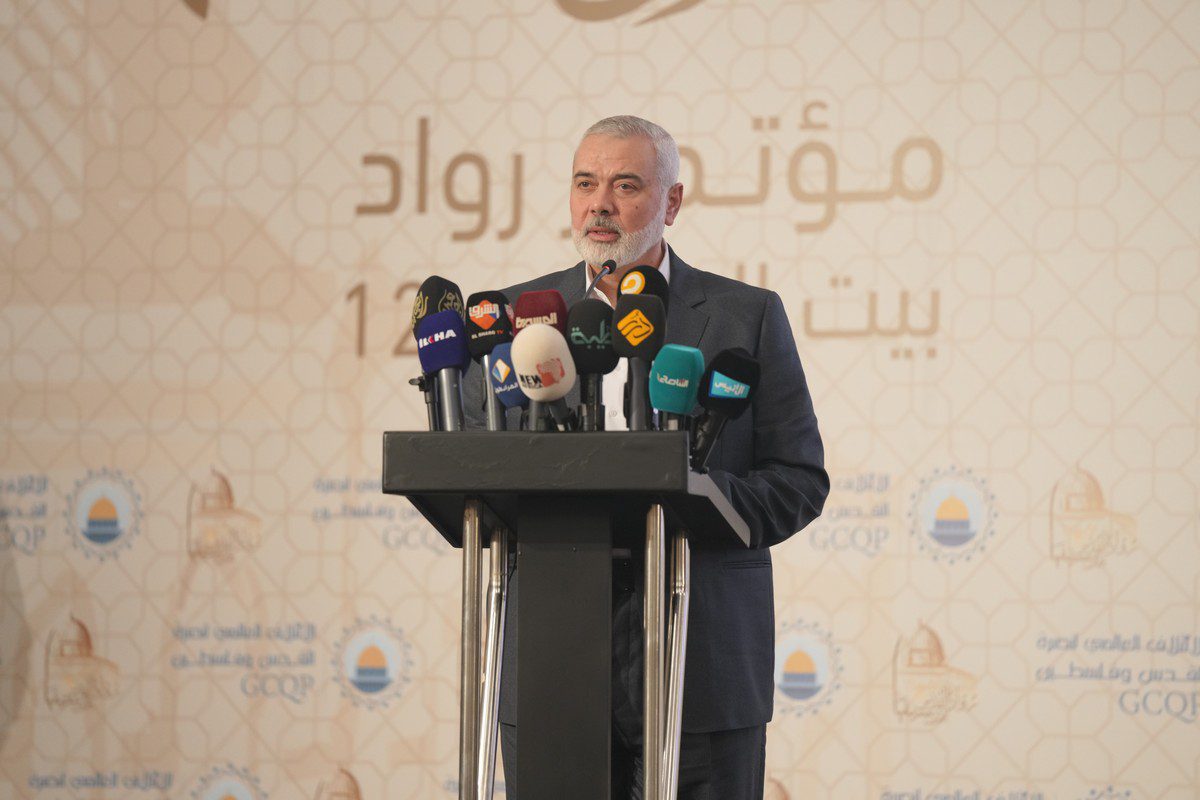 Hamas political chief Ismail Haniyeh makes a speech during the 12th conference on Jerusalem entitled, "The Vanguards of Jerusalem hold its Sword," in Istanbul, Turkey on 2 December 2021. [Ömer Ensar - Anadolu Agency]