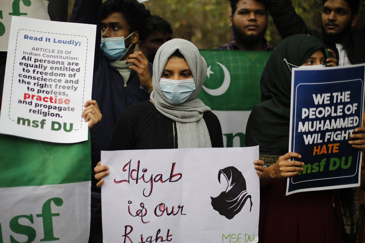 Demonstration in New Delhi after educational institutes in India denied entry to students for wearing hijabs on 8 February 2022 [Amarjeet Kumar Singh/Anadolu Agency]