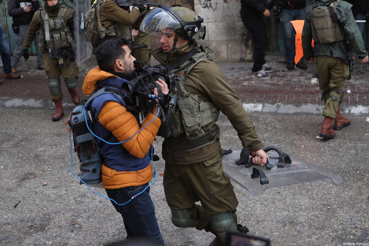 Israeli forces clash with Palestinians in a rally marking the 28th anniversary of the Ibrahimi Mosque massacre in Hebron, West Bank 25, 2022 [Mamoun Wazwaz / Anadolu Agency]