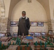 Gaza holds picture exhibit to mark Aqsa Week , on 24 February 2022 [Mohammed Asad/Middle East Monitor]