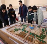 Gaza holds picture exhibit to mark Aqsa Week , on 24 February 2022 [Mohammed Asad/Middle East Monitor]
