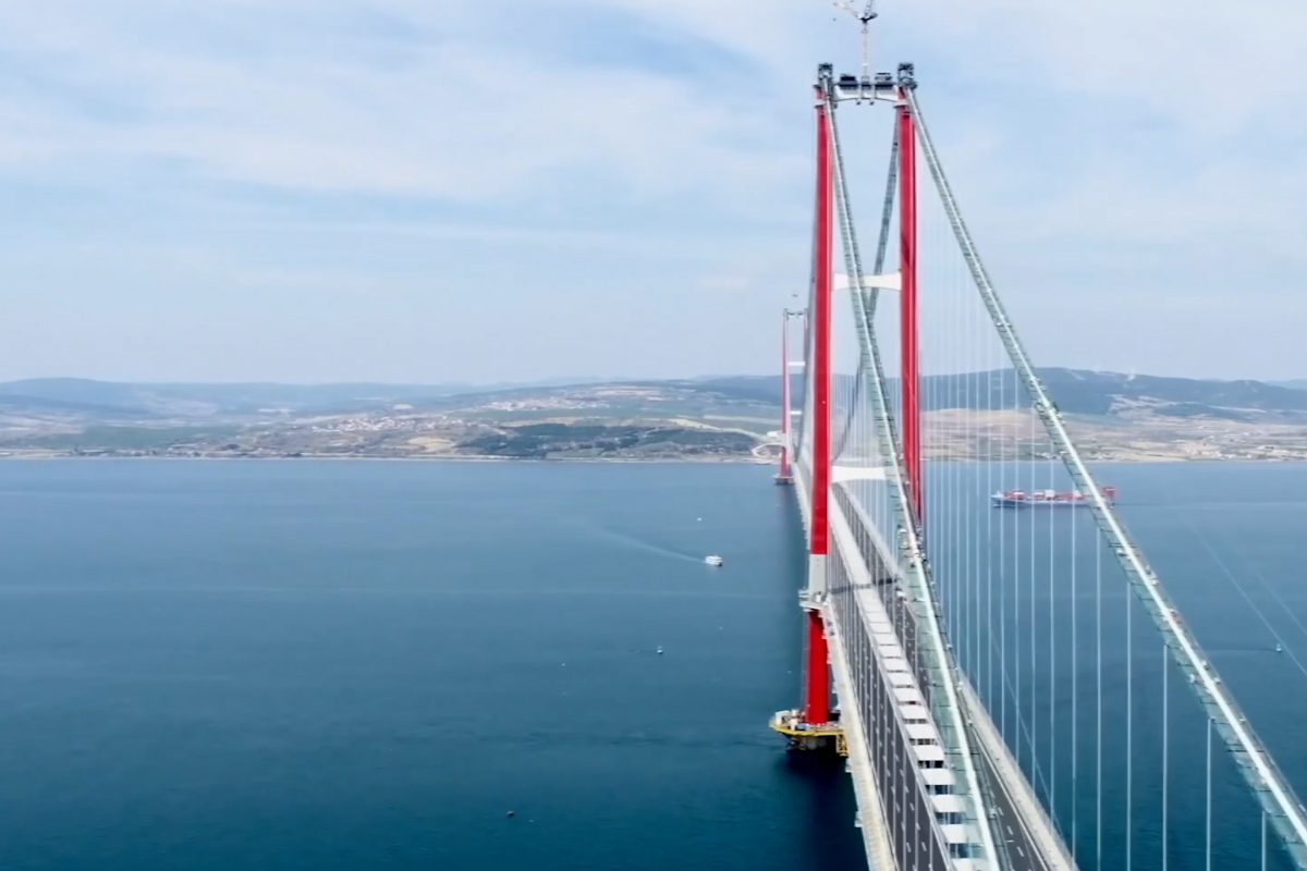 Thumbnail -Turkiye opens world's longest suspension bridge
