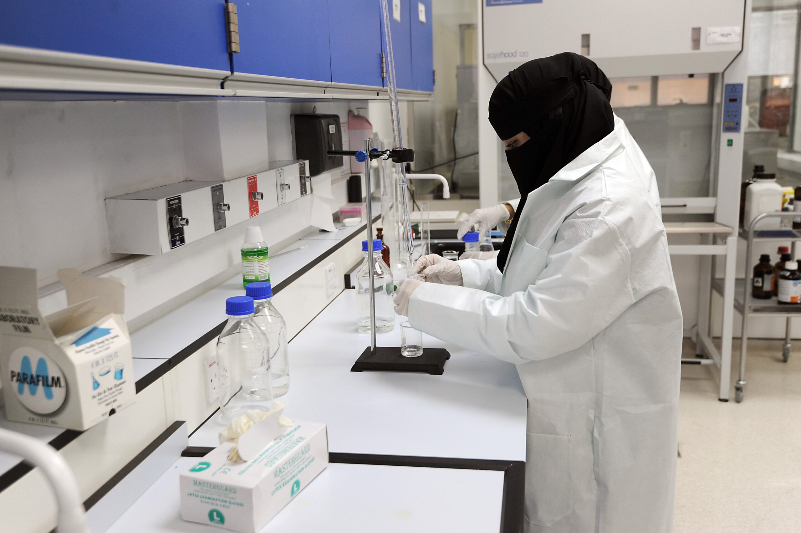 Laboratory in Riyadh, Saudi Arabia on 14 December 2014 [FAYEZ NURELDINE/AFP/Getty Images]