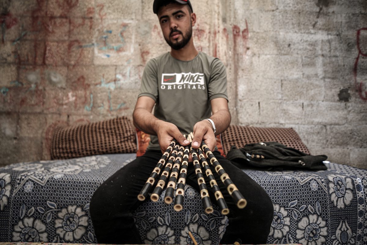 Palestinian youth resist poverty by selling handcrafted musical ...
