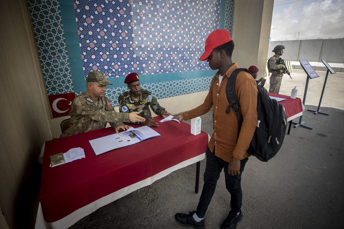Solmalin Training of “Somalian Eagles” in Anatolian Barracks in Mogadishu ...