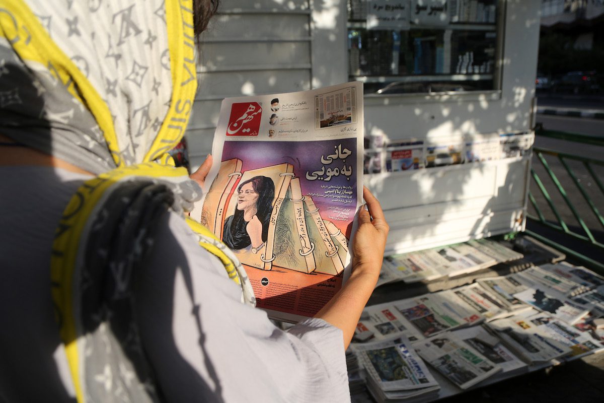 Headlines on Iranian newspapers over the death of young women killed in ...