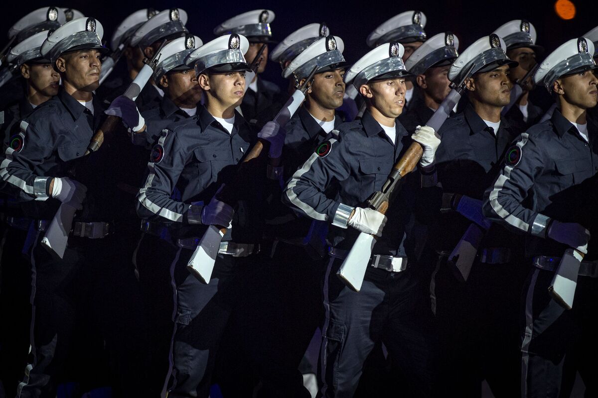 Members of the Moroccan General Direction of the National Security (DGSN) parade with their arms during a commemorative ceremony for the 63rd anniversary of the creation of the (DGSN) in the coastal city of Kenitra on May 16, 2019. [Photo credit should read FADEL SENNA/AFP via Getty Images]