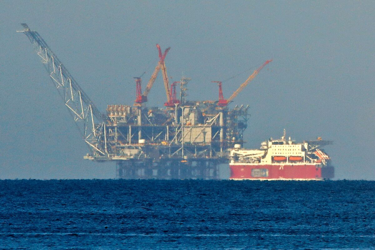 A view of the platform of the Leviathan natural gas field in the Mediterranean Sea is pictured from the Israeli northern coastal city of Caesarea on December 19, 2019 [Photo by JACK GUEZ/AFP via Getty Images]