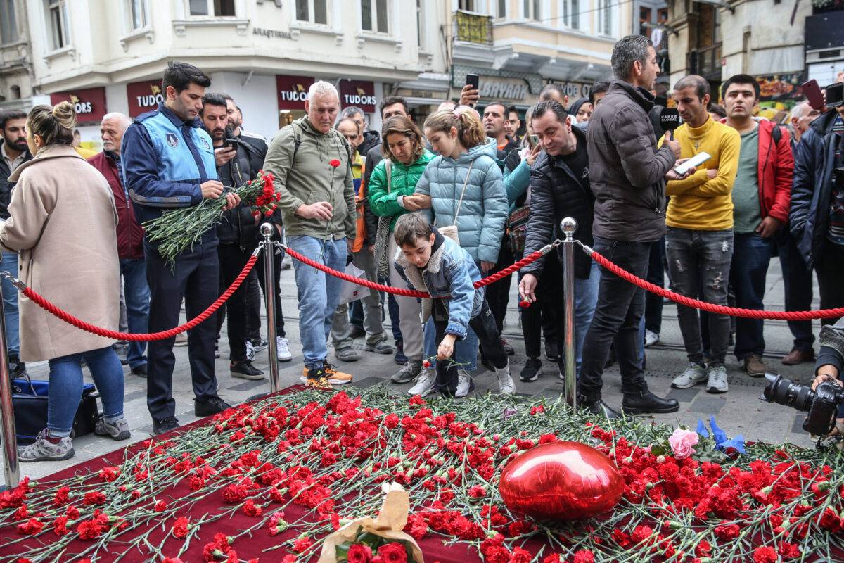 Citizens leave carnations to condemn a day after the deadly terror attack on Istiklal Avenue in Istanbul, Turkiye on November 14, 2022. [Murat Şengül - Anadolu Agency]