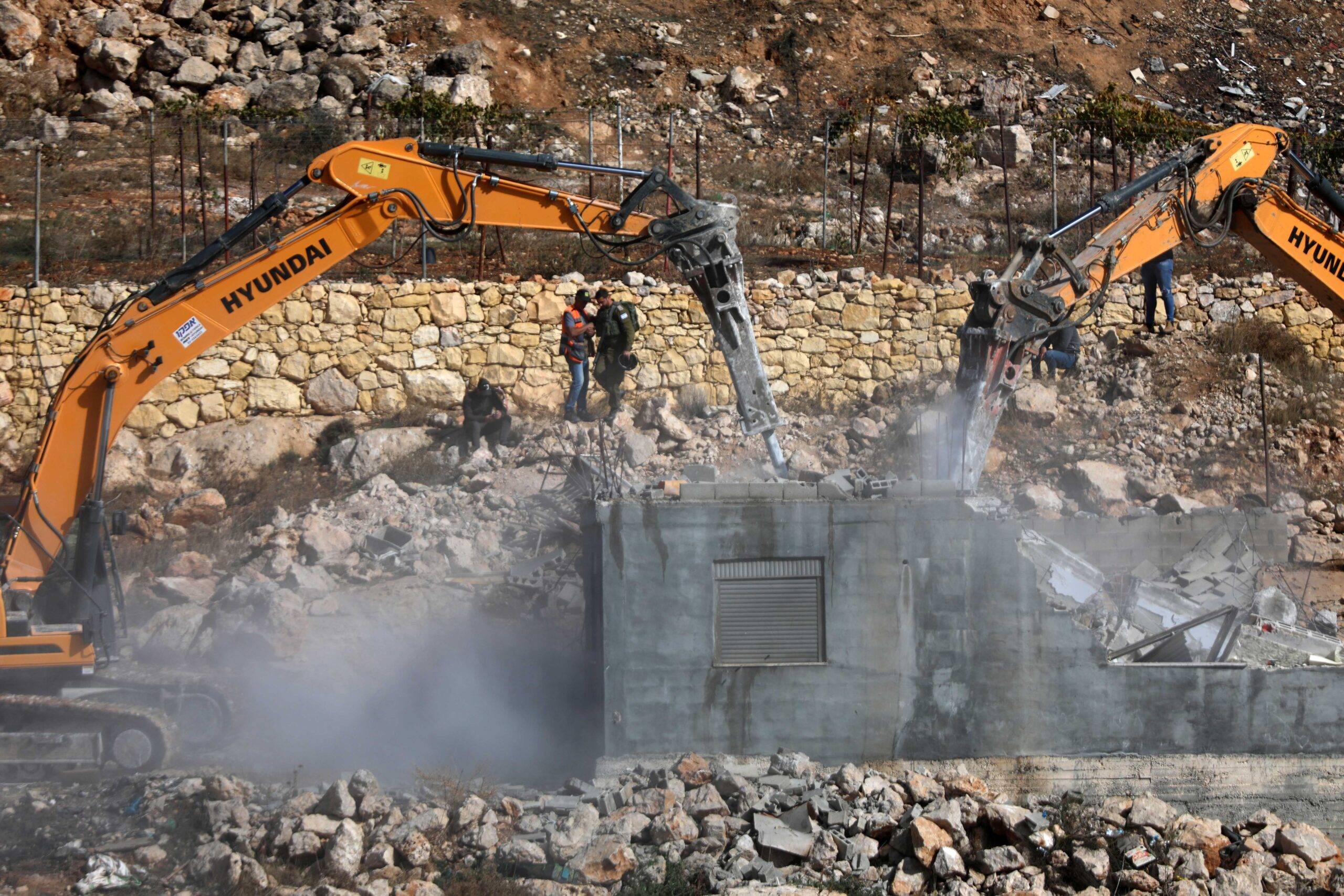 Israel demolishes Palestinian homes in West Bank – Middle East Monitor