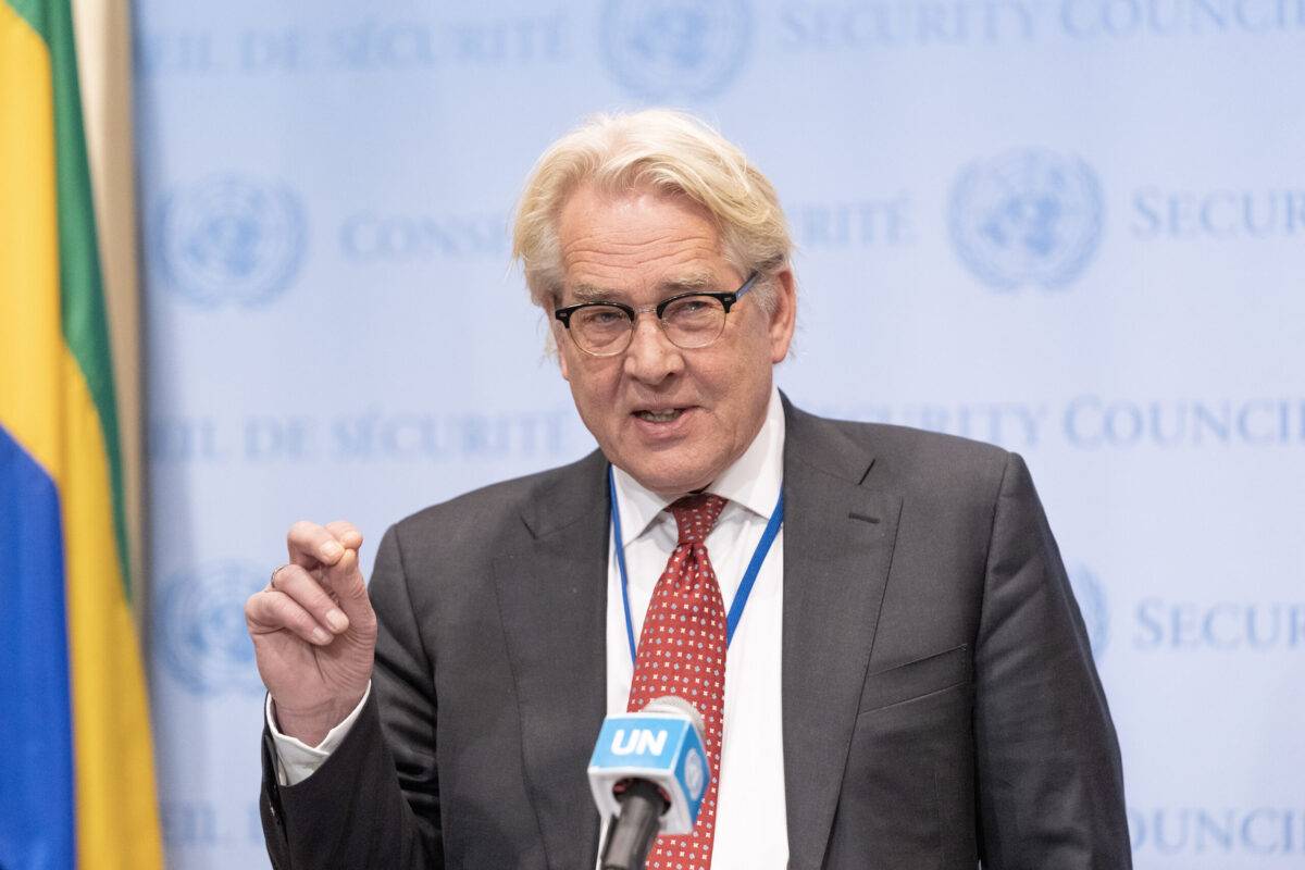 Tor Wennesland, UN Special Coordinator for the Middle East Peace Process speaks to press at Security Council stakeout at UN Headquarters [Lev Radin/Pacific Press/LightRocket via Getty Images]